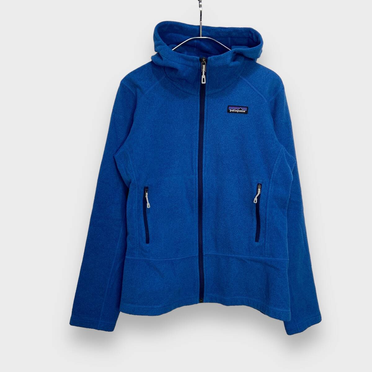 送料無料☆patagonia☆パタゴニア☆15年製☆フリースパーカー☆ワンポイントロゴ☆ブルー☆レディースM☆H24M拍卖