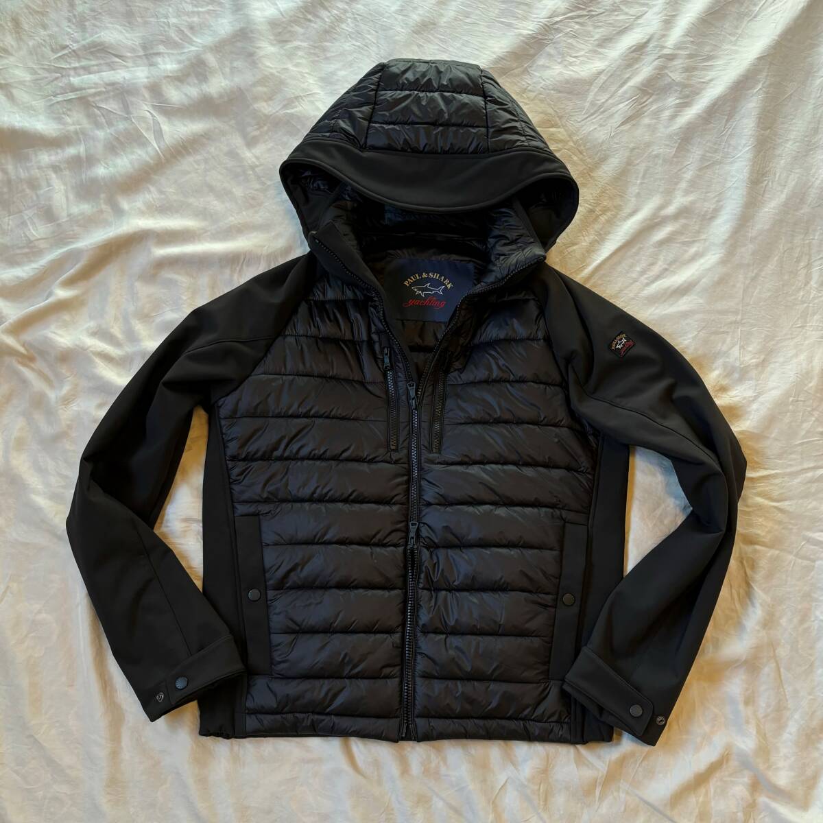 【PAUL&SHARK/ポール&シャーク】美品 GIUBBOTTO IBRIDO 11312347 フード付き ジップアップ ナイロン 異素材切替 メンズ S(M~L位)黒拍卖