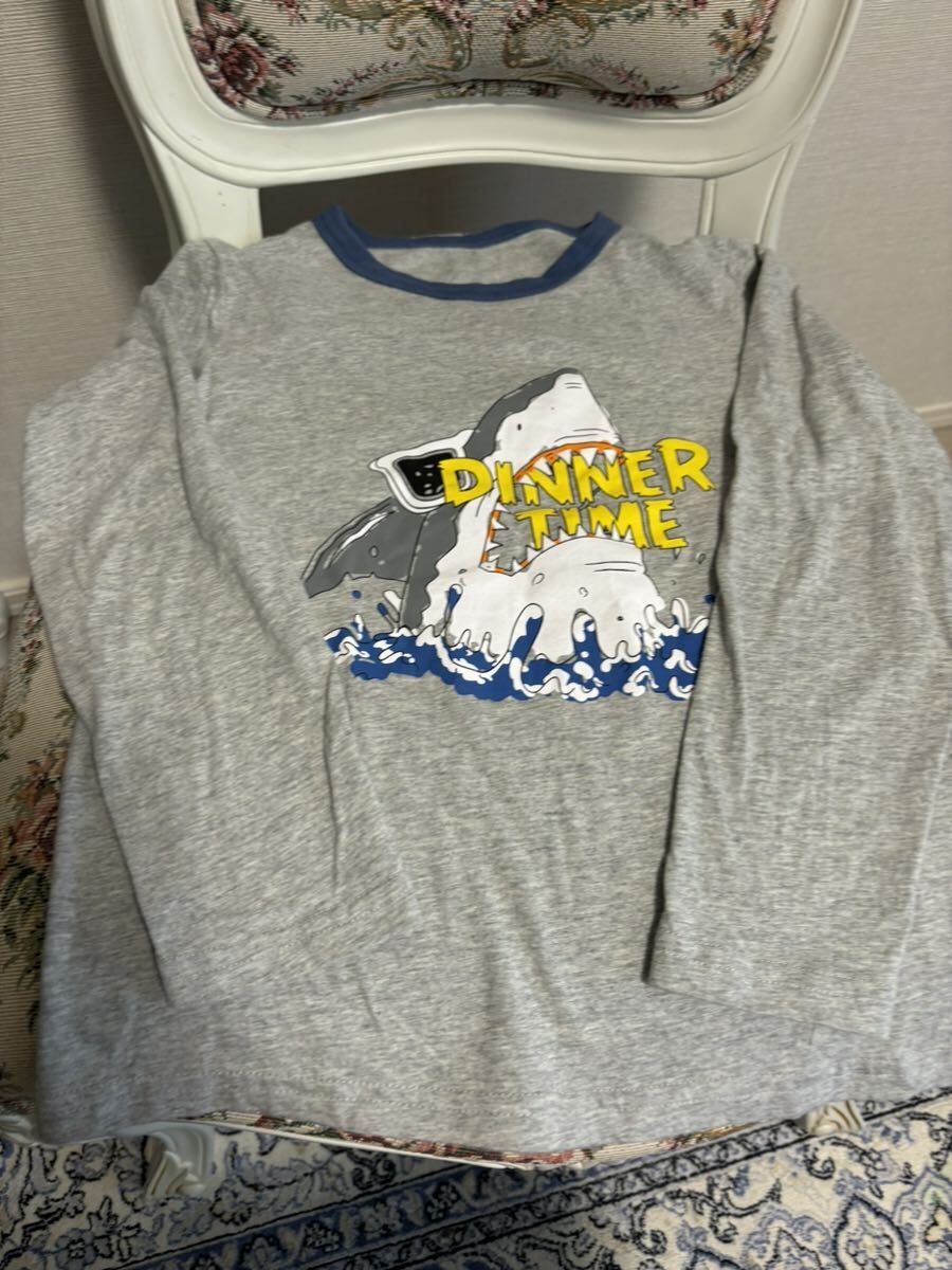 新品未使用水通しのみ試着 140サイズ 長袖 ロンT 男女兼用 子供服 キッズ 即決あり拍卖