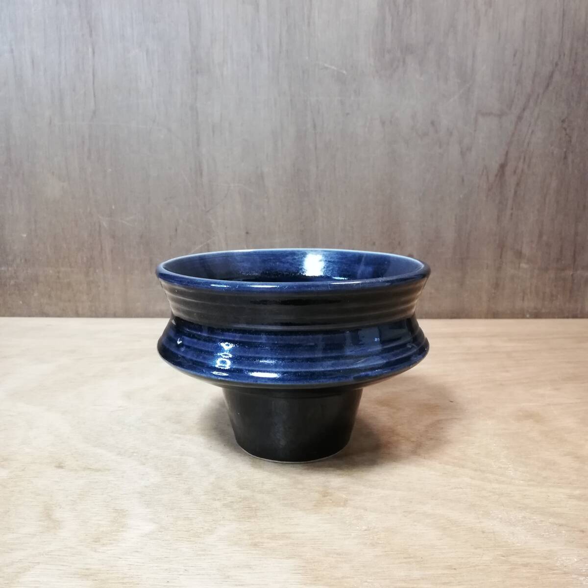 高台 花器 フラワーベース 植木鉢 陶器拍卖