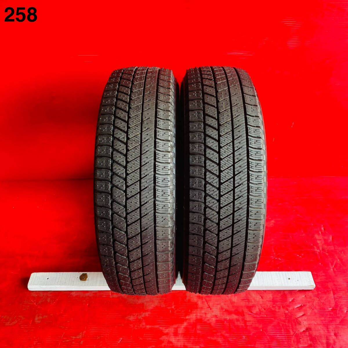 BRIDGESTONE BLIZZAK VRX3 165/65R14 国産 2022年式 パンク修理なし ビード切れなし 汚れあり スタッドレスタイヤ 2本セット拍卖