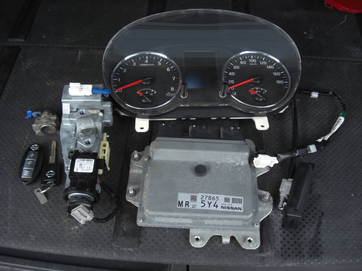 ☆H24 NT31後期エクストレイル キーシリンダー イモビライザーユニット等セット 中古☆拍卖