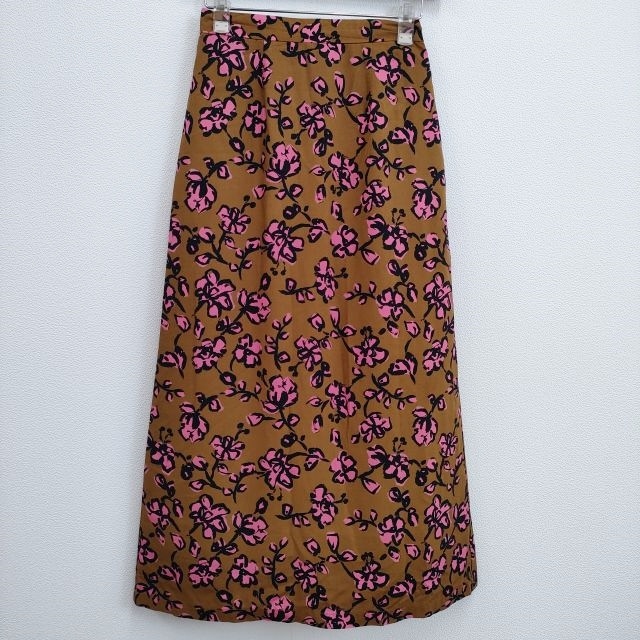 JOURNAL STANDARD relume レーヨンフラワープリントストレートスカート ブラウン ジャーナルスタンダードレリューム 4-0907M 243141拍卖