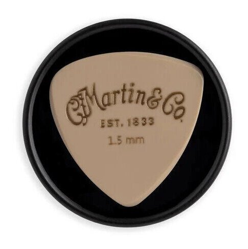 即決◆新品◆送料無料MARTIN 18A0118 トライアングル/1.5mm Contour Pick マーチン ギター ピック/メール便拍卖
