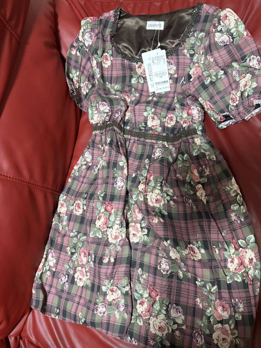 新品タグ付き!LODISPOTTO 花柄ワンピース ロディスポット リズリサ レストローズ アンクルージュ拍卖