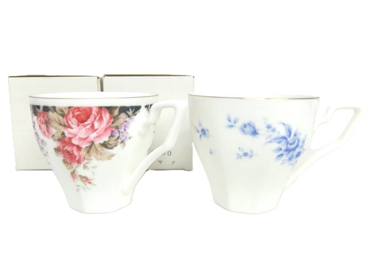 未使用 金彩 2個セット BONE CHINA ボーン チャイナ カップ ピンク ブルー フラワー 花 ティーカップ 金縁拍卖