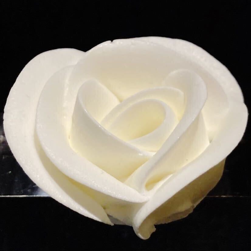 食品サンプル バラ形ホイップクリーム C拍卖