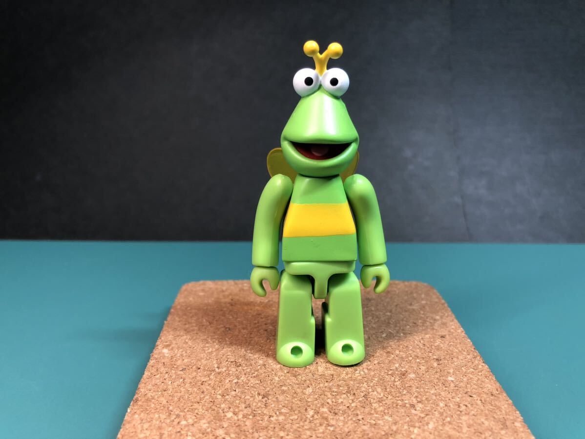 シークレット TWIDDLE BUG -トゥイドゥルバグKUBRICK セサミストリート シリーズ1 フィギュア キューブリック メディコム・トイ 2003年拍卖