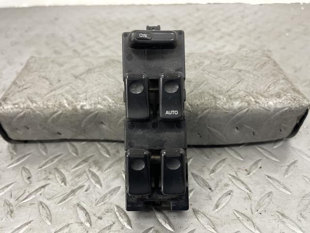 デミオ DW5W パワーウインドウスイッチ D201-66-350 テストOK拍卖