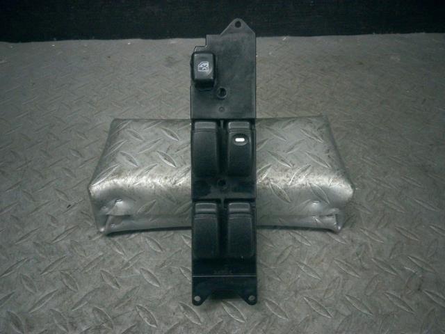 ミラージュディンゴ CQ2A パワーウインドウスイッチ MR551244 テストOK拍卖