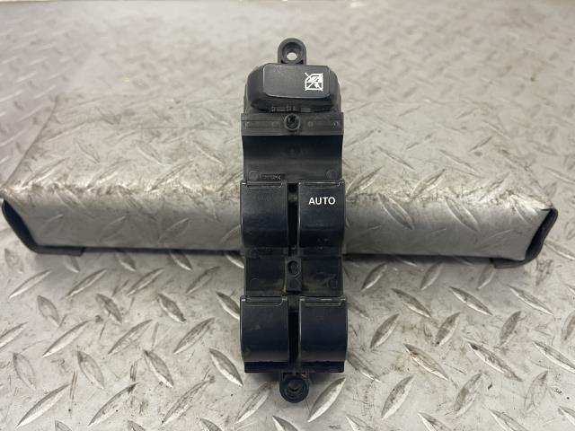 ソリオ MA15S パワーウインドウスイッチ 37990-82K71 テストOK拍卖