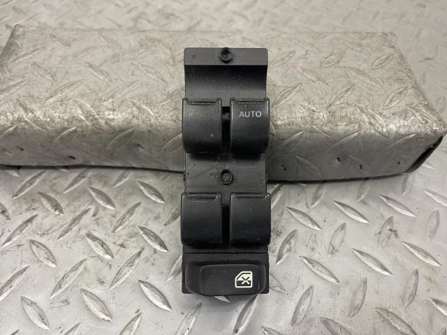 エブリィ DA64W パワーウインドウスイッチ テストOK拍卖