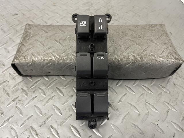 スイフト ZC72S パワーウインドウスイッチ テストOK拍卖