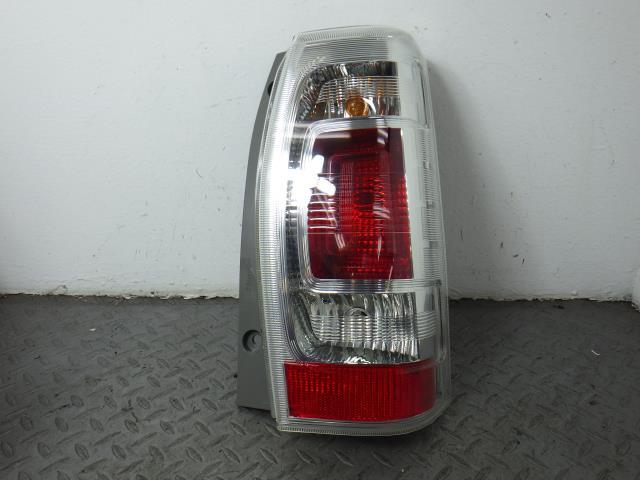 タントエグゼ L465S 右 テール ランプ ライト 81550-B2350拍卖