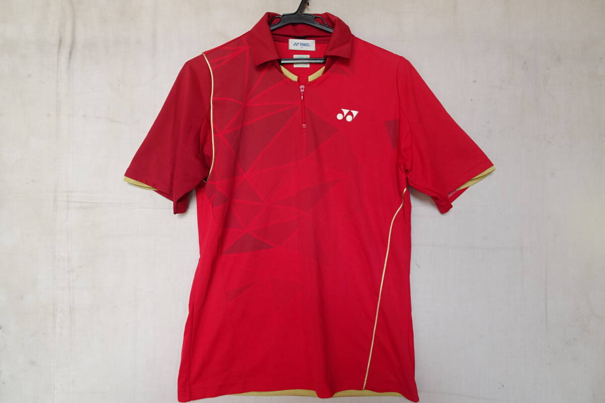 YONEX/ヨネックス/襟付半袖シャツ/ポロシャツ/ユニフォーム/襟取外し可能/テニス/ハーフジップ/袖脇メッシュ/赤/レッド/Mサイズ(9/6R)拍卖