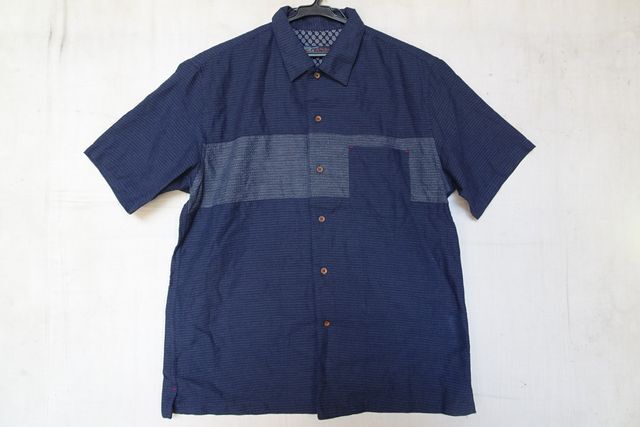 洒落柿/しゃれがき/半袖シャツ/ボーダー織り柄生地/凹凸感のある生地/胸切替配色/裾サイドスリット/紺/ネイビー/Mサイズ(9/17R)拍卖