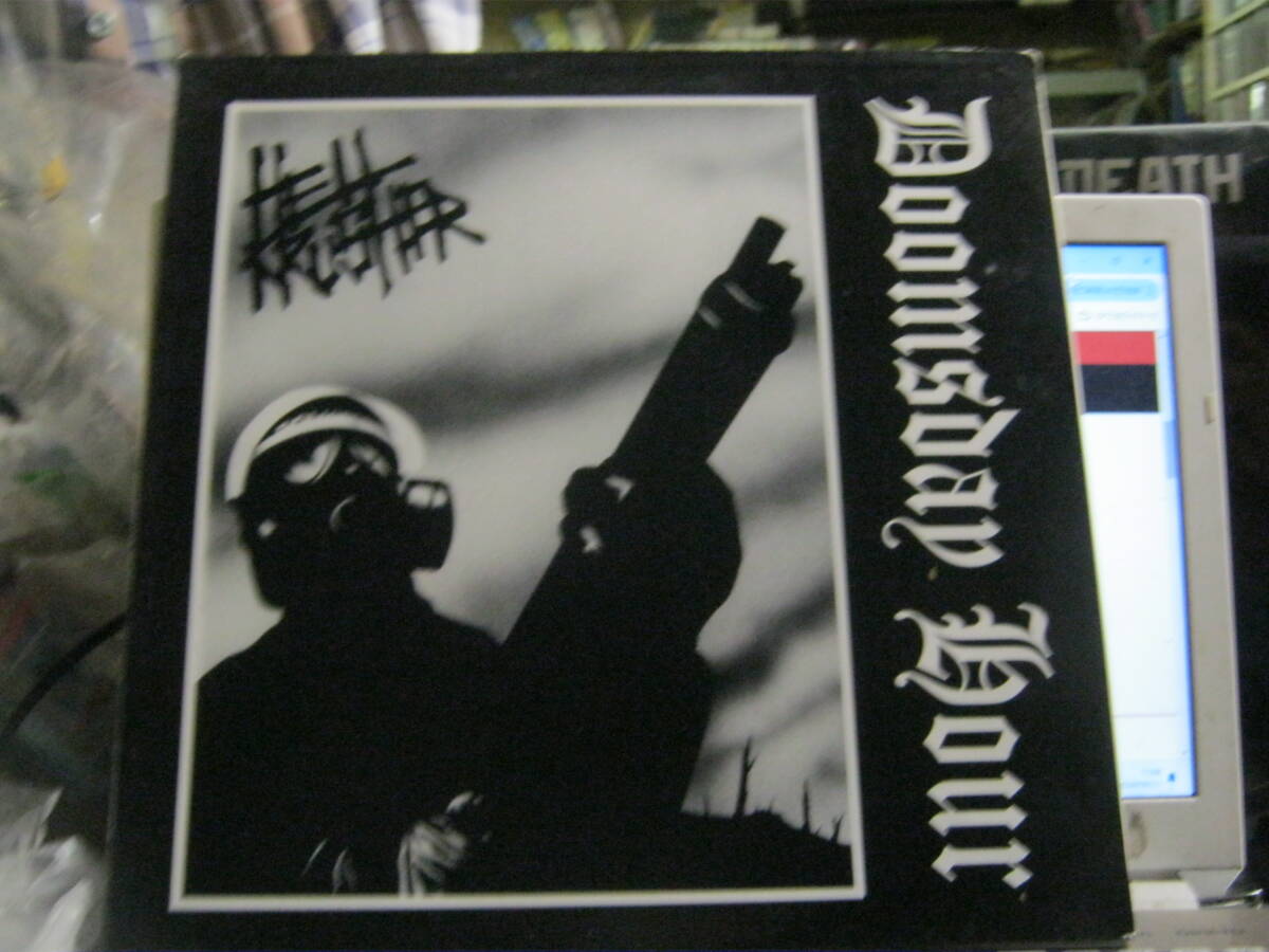 HELLKRUSHER ヘルクラッシャー / DOOMSDAY HOUR UK&EUROPE LP Hellbastard Aus Rotten Negative Outlook Doom Aftermath 拍卖
