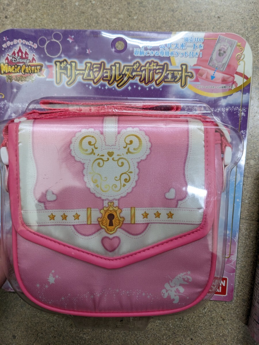 新品未使用 Disney ディズニー 魔法のタッチ手帳 ドリームショルダーポシェット パスポート マジックキャッスル 玩具 おもちゃ グッズ 拍卖