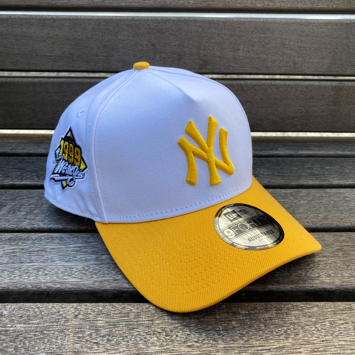 海外限定 Newera ニューエラ 9Forty A-Frame Aフレーム NY Yankees ニューヨーク ヤンキース 1999WS 帽子 キャップ USA正規品 (940-23)拍卖