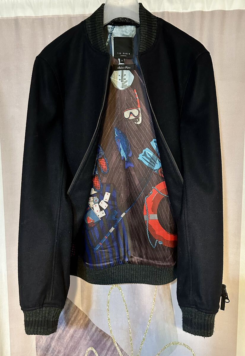 テッドベーカー 金魚の復讐 アート ツイード ラムウール スタジャン拍卖