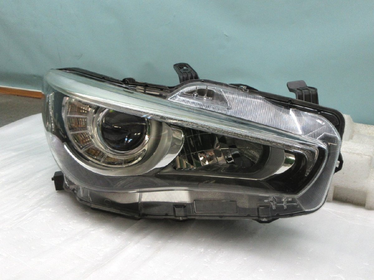 ◆ V37 スカイライン SKYLINE 前期 純正 右ヘッドライト LED 26025-4GA1A 100-23617拍卖