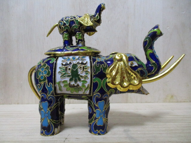 A195-175W 置物  インテリア 象 子象 金属製 中古 高さ約14.3cm (21-上)拍卖