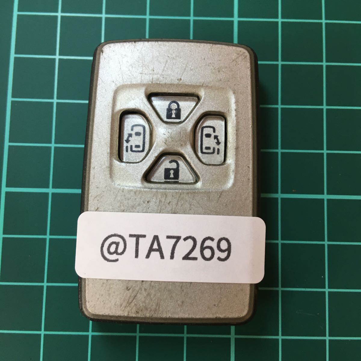 @TA7269 トヨタ 271451-0500純正 キーレス アルファード ヴェルファイア ノア ヴォクシー等 4ボタン 電動スライド拍卖