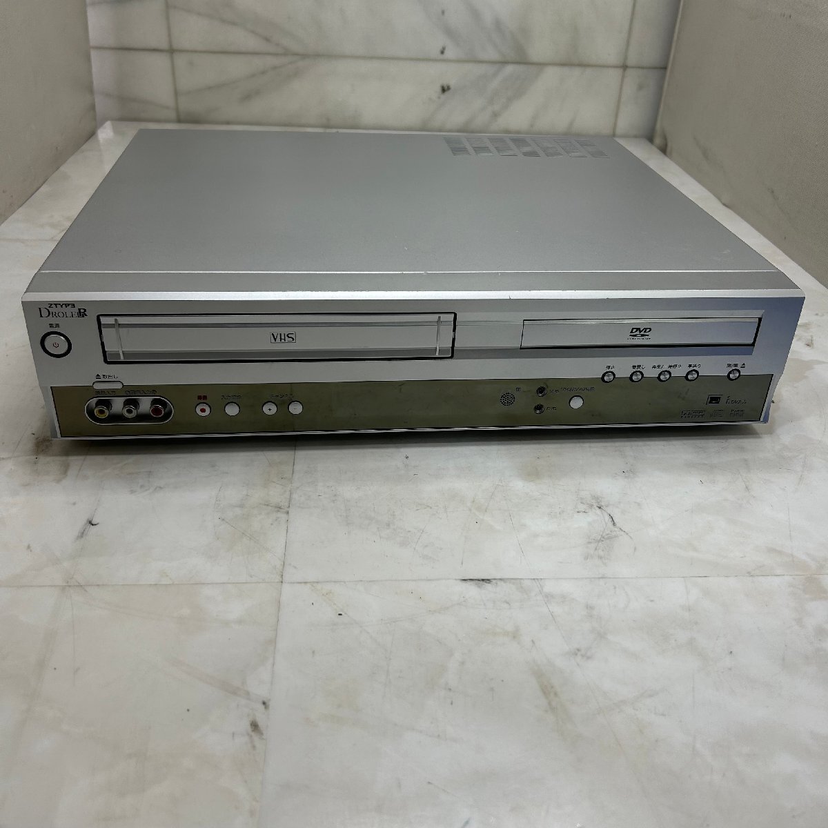 ΩOGΩ 【1円出品】 ZTYPE VHS一体型DVDプレイヤー ジャンク品 映像 家電 レトロ ΩP240413拍卖