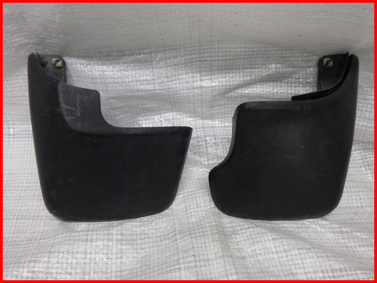 JB23W ジムニー 純正リアバンパーマッドガード 左右 72221-81AA0 72211-81AA0 泥除け拍卖