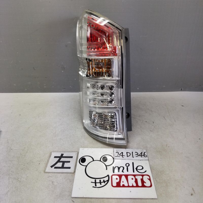 RK5/RK6 ステップワゴン 純正 左テールランプ(クリア) 2X1-5-1/24D1346*同梱不可拍卖