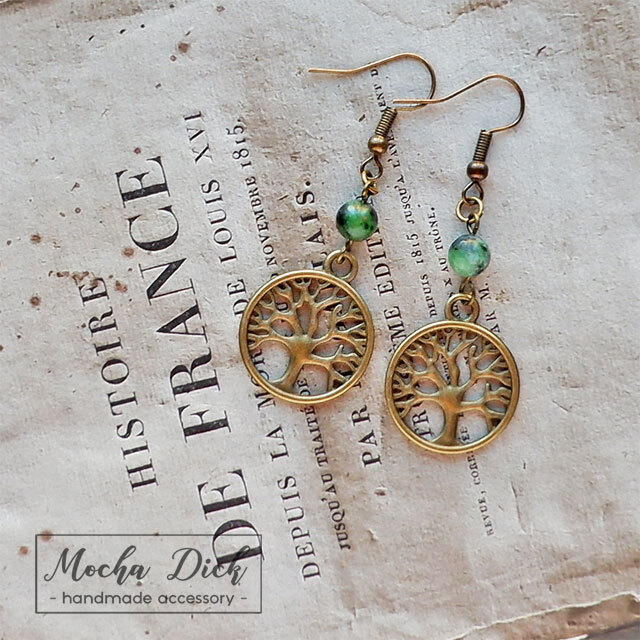 ゾイサイトと生命の樹のアンティーク調ピアス《再販・ラストワン》拍卖