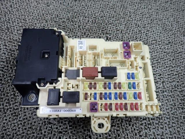 N-BOX DBA-JF1 ヒューズボックス B593M拍卖