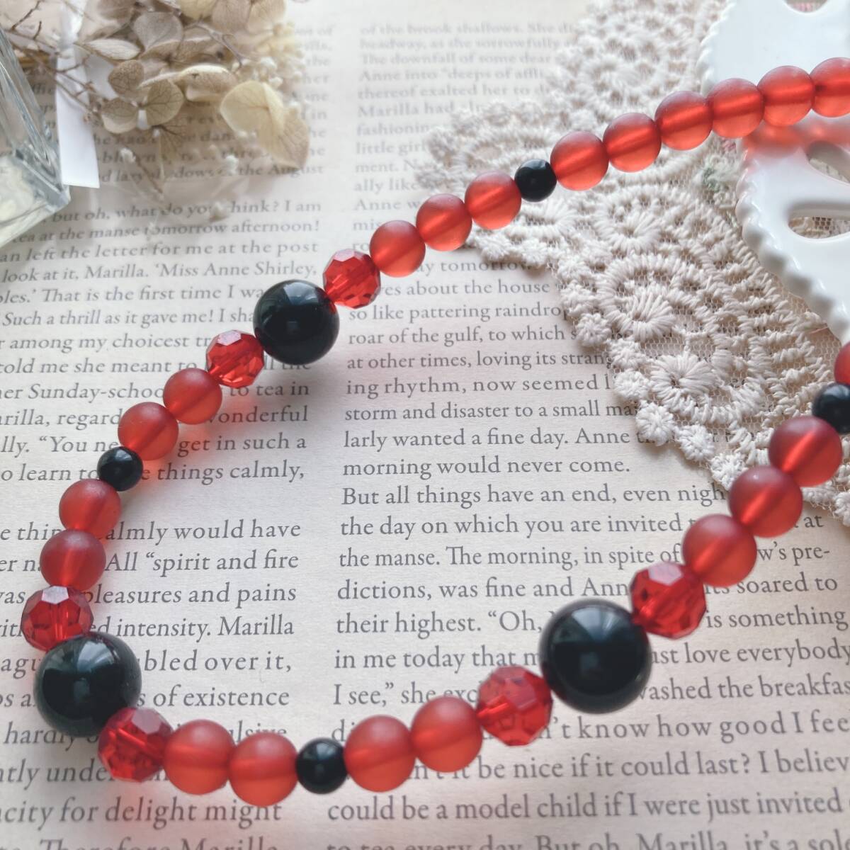 ネックレス ショート レッド ブラック 大粒ビーズ チョーカー 赤 黒 軽量☆Vintage jewelry accessoriesk0903拍卖