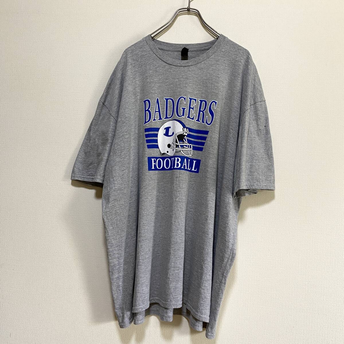 アメリカ古着 ウィスコンシン・バッジャーズ ウィスコンシン大学 半袖 Tシャツ カレッジ ビッグサイズ 【I1177】拍卖