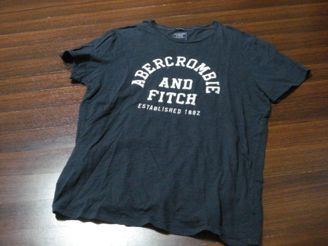 送料無料☆アバクロンビー&フィッチ半袖Tシャツ/デカロゴ/メンズ/L/ネイビー/A&F拍卖