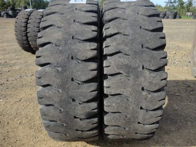 □L252 フォークリフト 夏 DUNLOP POWER LIFTER 6.50-10 10PR 2本 2020年製拍卖