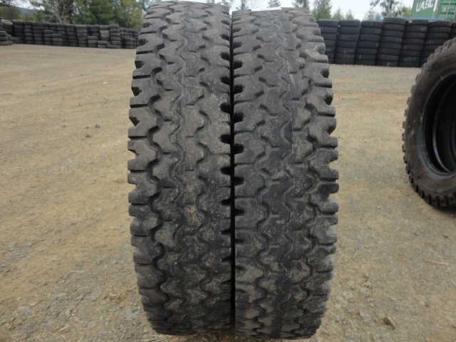 □L301 冬 フォークリフト フロント用 ブリヂストン INDUSTRIAL SNOW01 5.50-15 8PLY 2本 NYLON 2019年製拍卖