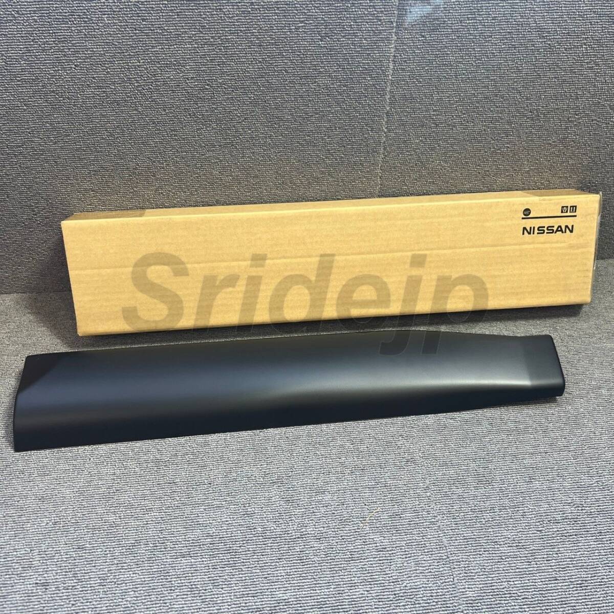 【未使用】日産 T31 エクストレイル 純正 リア ドア モールディング 左 NISSAN Molding, rear door LH拍卖