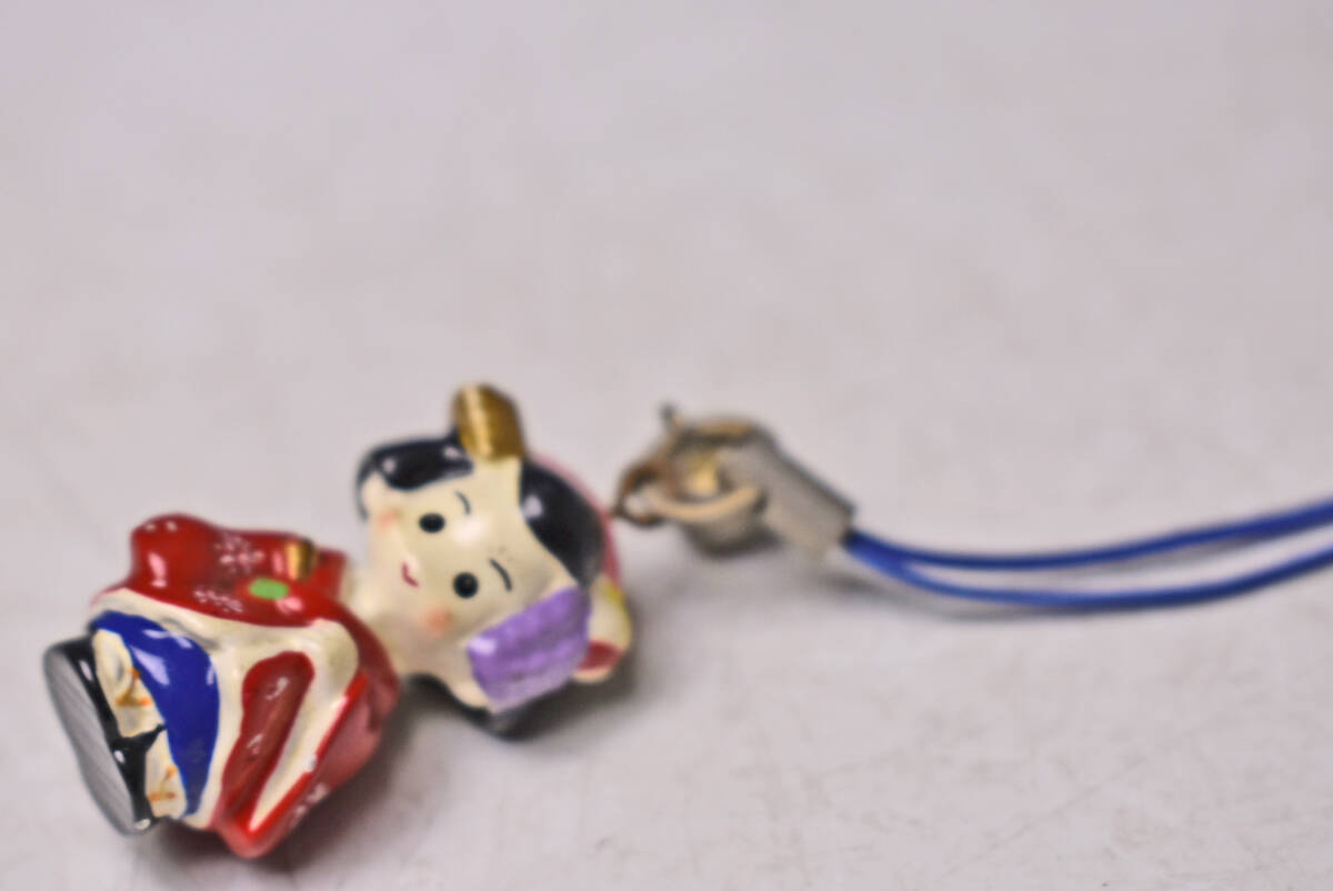 舞妓さん ストラップ ★ 着物 ★ 和服 ★ 女の子 ★ 京都 ★ かわいい ★ 鈴付き ★ 中古品 ★拍卖