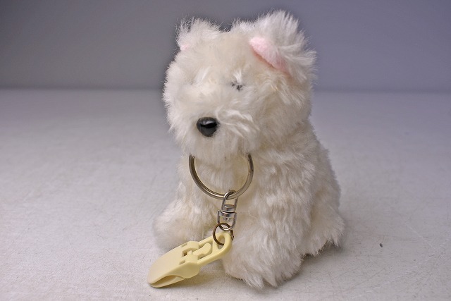 ぬいぐるみ ★ 犬 ★ 白 ★ フック付き ★ キーホルダー ★ かわいい ★ 動物 ★ モフモフ ★ 中古品 ★拍卖