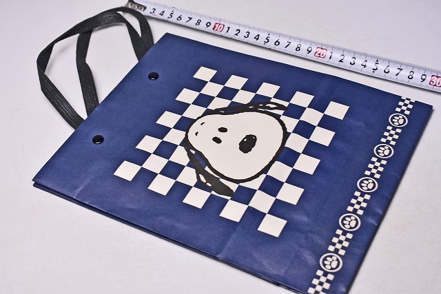 SNOOPY ★ スヌーピー ★ 紙袋 ★ サンリオ ★ 定価250円 ★ 日本製 ★ ピーナッツ ★ PEANUTS ★ 中古品 ★拍卖