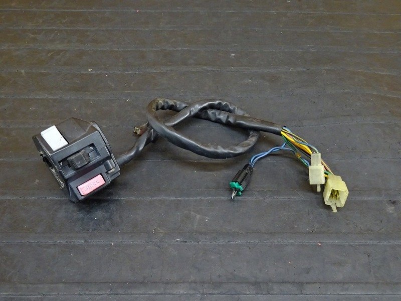 【240919】V-MAX1200(2WE)◇ ハンドルスイッチ左 スイッチボックス 【VMAX拍卖