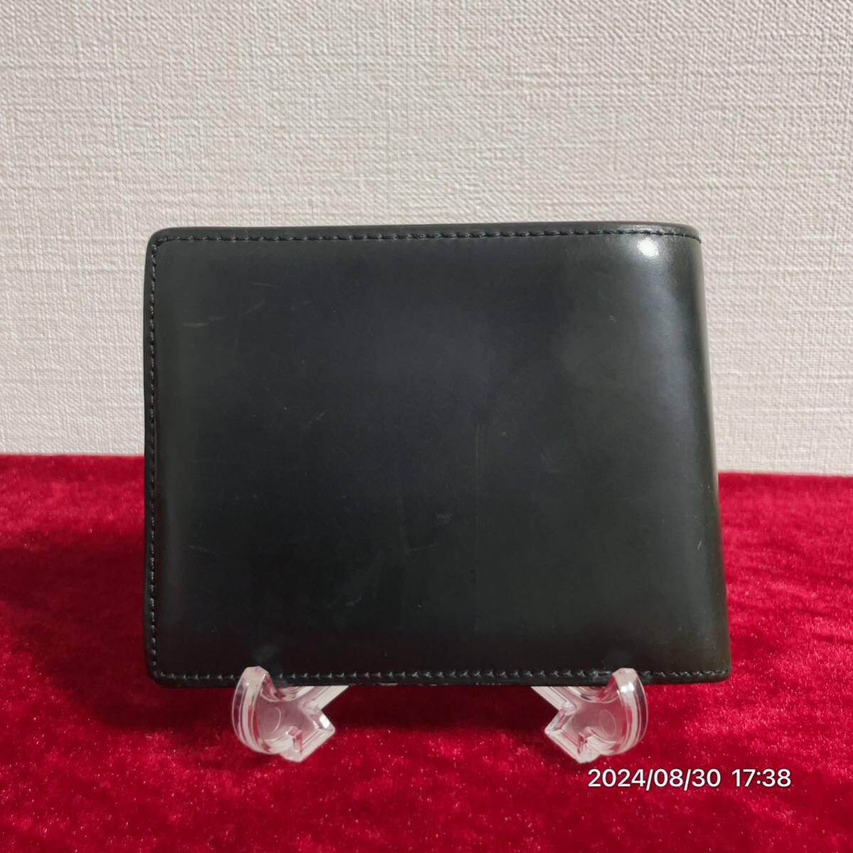 YUHAKU ユハクブラックカラー レザー 革 二つ折りウォレット 財布拍卖