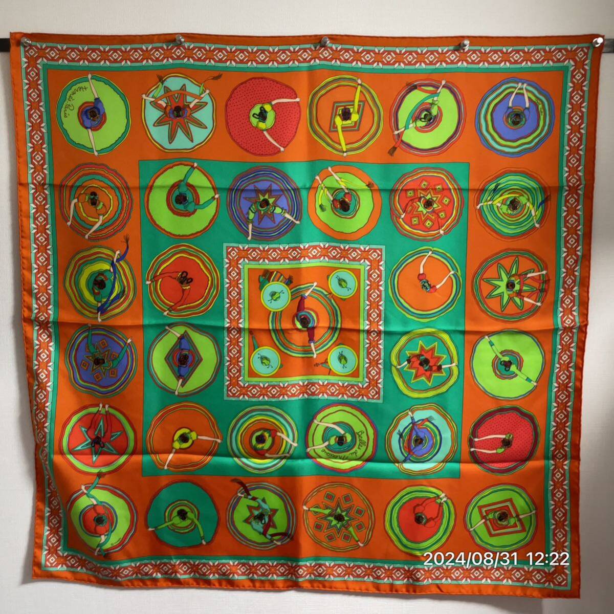 極美品 HERMES エルメス カレ90 Belles du Mexique メキシコ ダンス シルクスカーフ拍卖