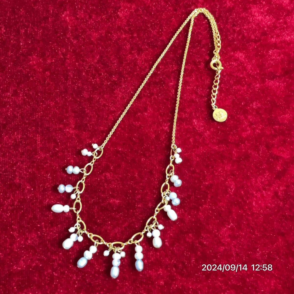 Courreges クレージュ ベビーパール調 ゴールドカラー ネックレス ペンダント 首飾り アクセサリー拍卖
