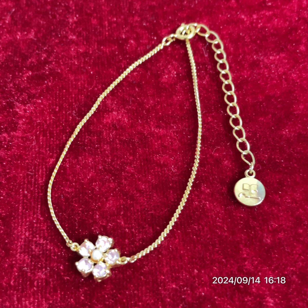 Courregesクレージュ 花 フラワーモチーフラインストーン フェイクパール ゴールドカラー ブレスレット アクセサリー拍卖