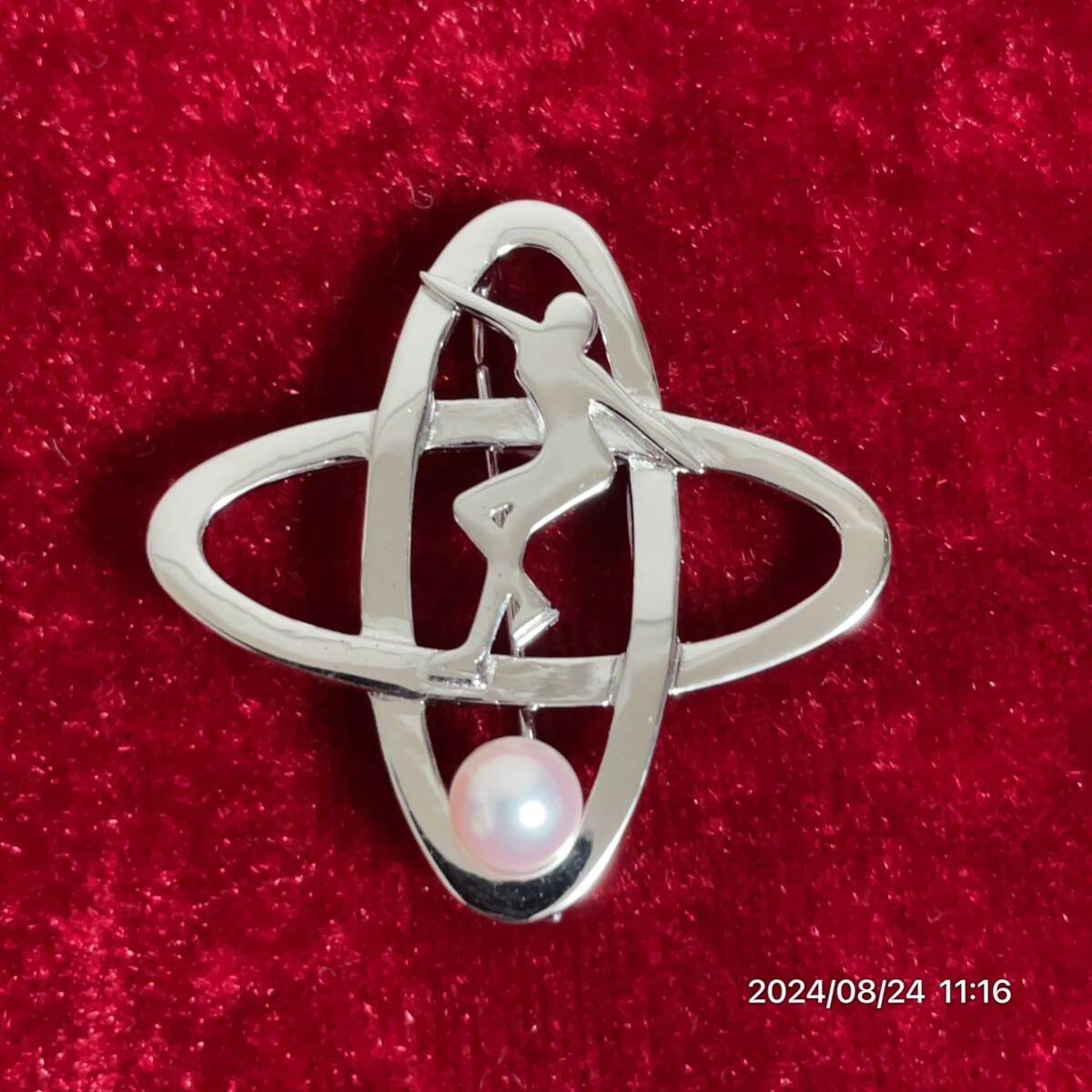 SILVER シルバー美品 vintage TASAKI タサキ1983年NHK杯フィギュアスケート競技大会 パール 真珠 バッチ ブローチ アクセサリー拍卖
