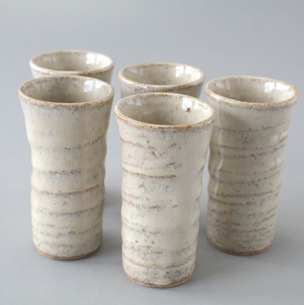 一口カップ 5個 白粉引 ビールカップ 酒器 湯飲み 松助窯拍卖