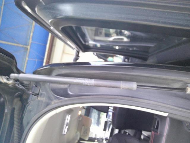 N-BOX カスタム DBA-JF1 バックドアダンパー/リアゲートショック 左右セット拍卖