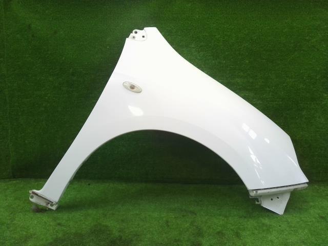 ★AD DBF-VY12 右フロントフェンダー 個人様宅配送不可 VE 63110-CZ20A★拍卖